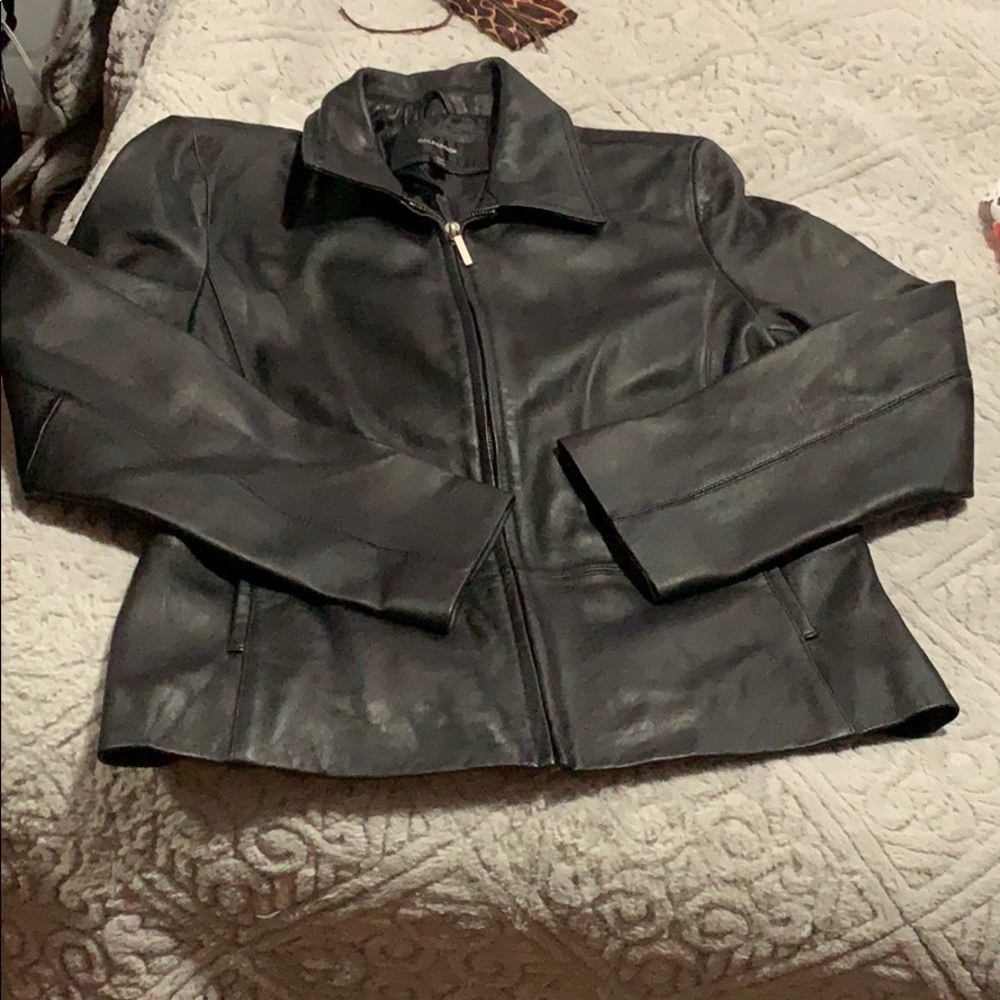Women’s Colebrook Genuine Leather Black Jacket